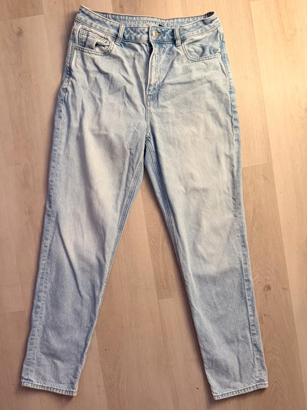 American Eagle Outfitters Light Wash Straight Leg Jeans